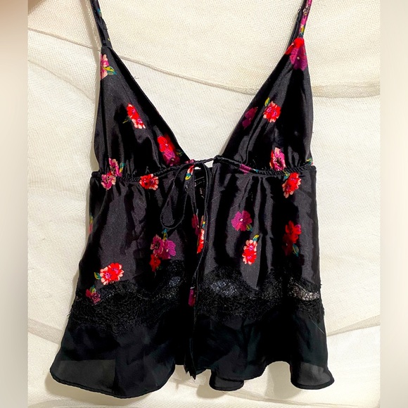 Black Floral Tie Front Teddy - Picture 3 of 7